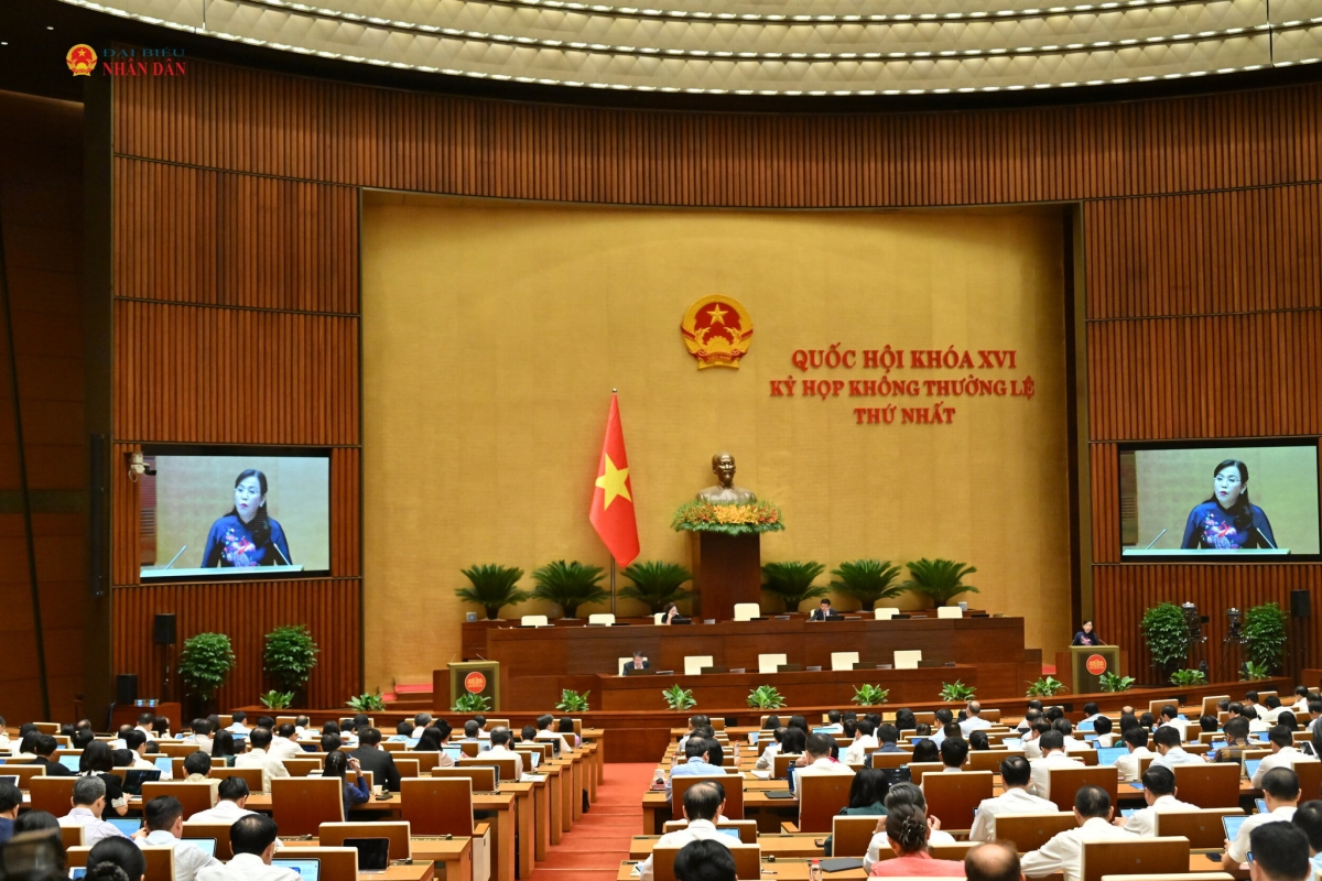 Quang cảnh phiên họp. Ảnh: Phạm Thắng