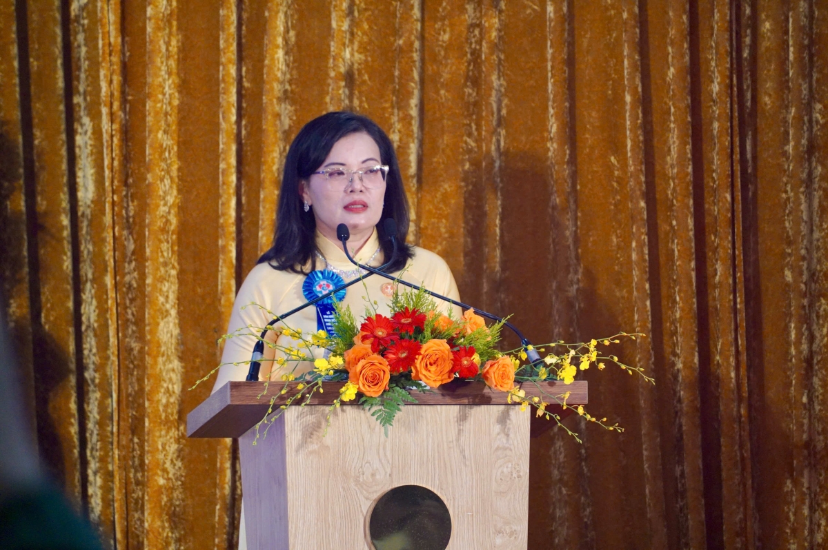 Giám đốc Bệnh viện Hùng Vương Hoàng Thị Diễm Tuyết.