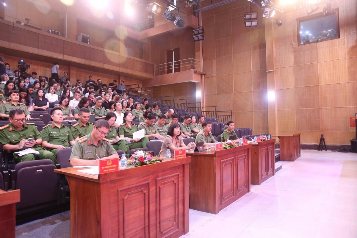 Quang cảnh buổi tọa đàm