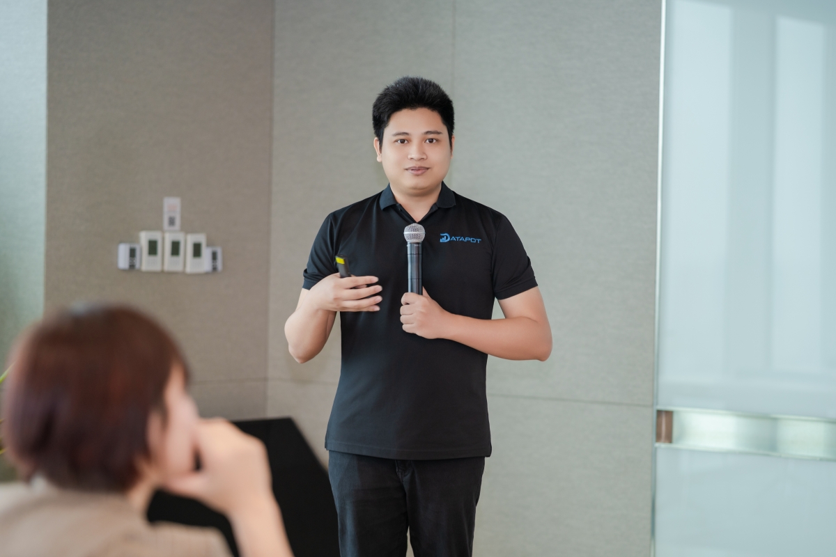 Ông Tô Mạnh Hoàng – CEO &amp; Founder Datapot chia sẻ tại chương trình.