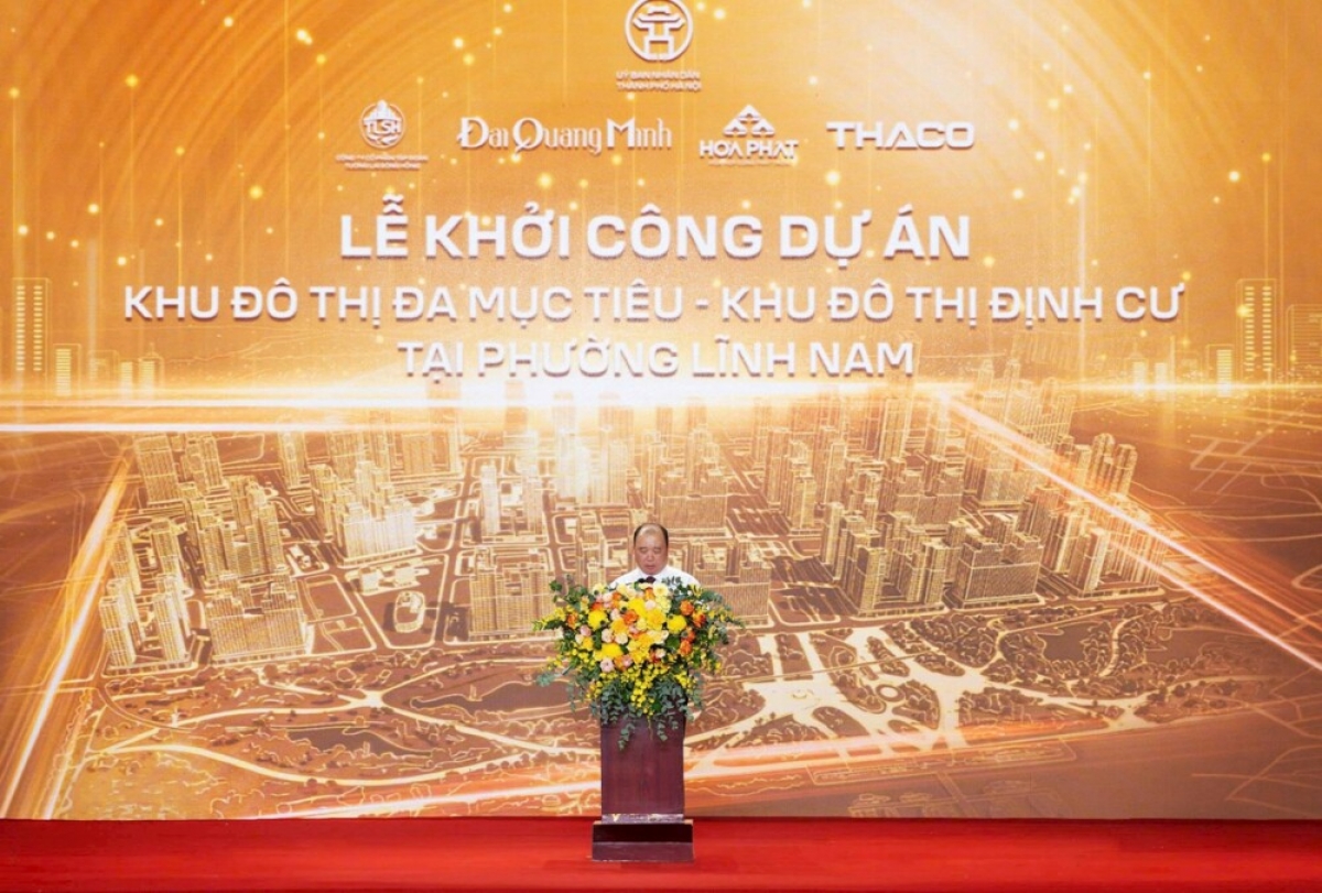 Ông Trần Đăng Khoa - Chủ tịch Công ty Cổ phần Tập đoàn Tương lai Sông Hồng phát biểu tại Lễ khởi công.