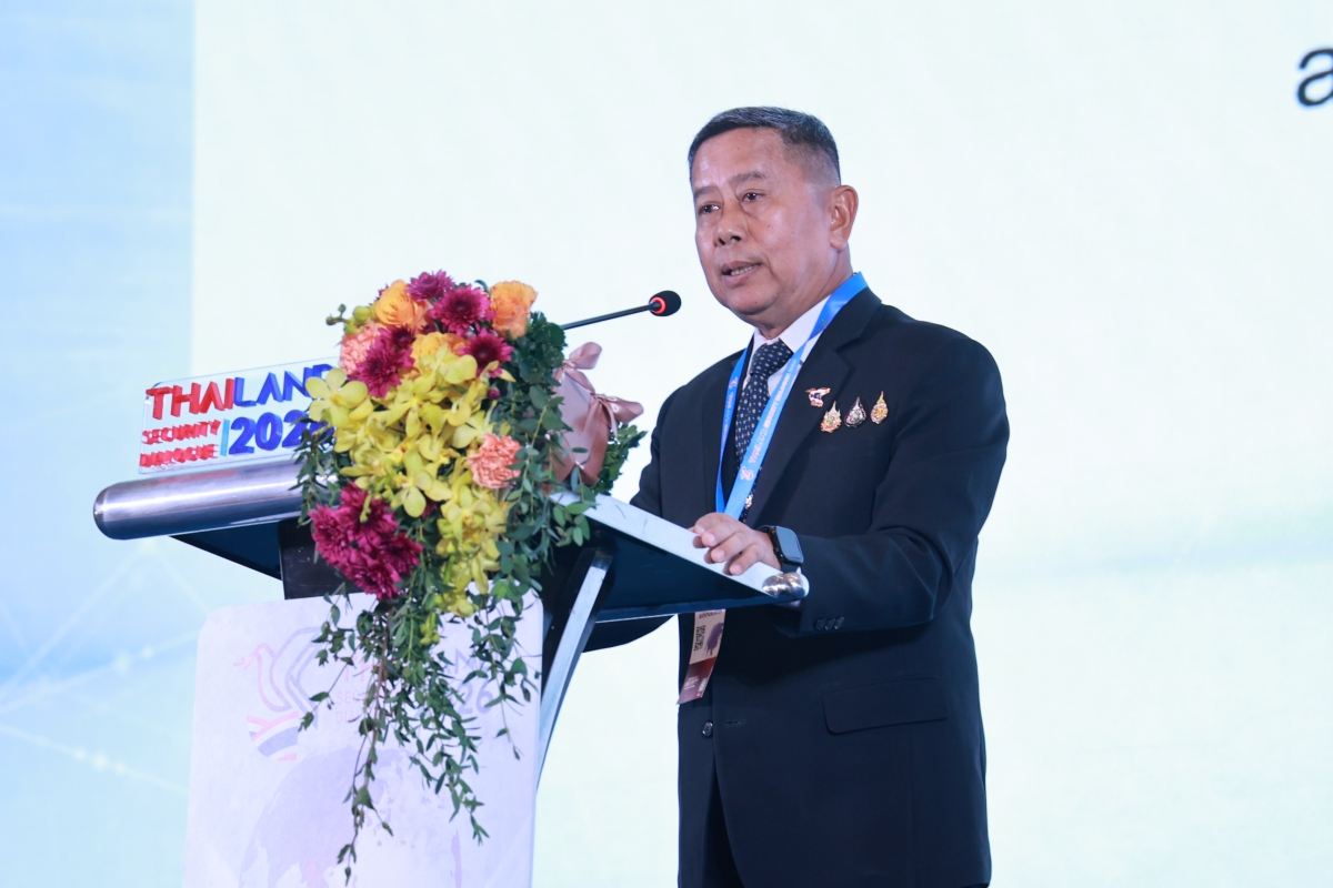Bộ trưởng Quốc phòng Thái Lan, Trung tướng Adul Boonthamcharoen phát biểu khai mạc Đối thoại An ninh Thái Lan 2026 hôm 17/8/2026. Ảnh: Thailand Security Dialogue 2026