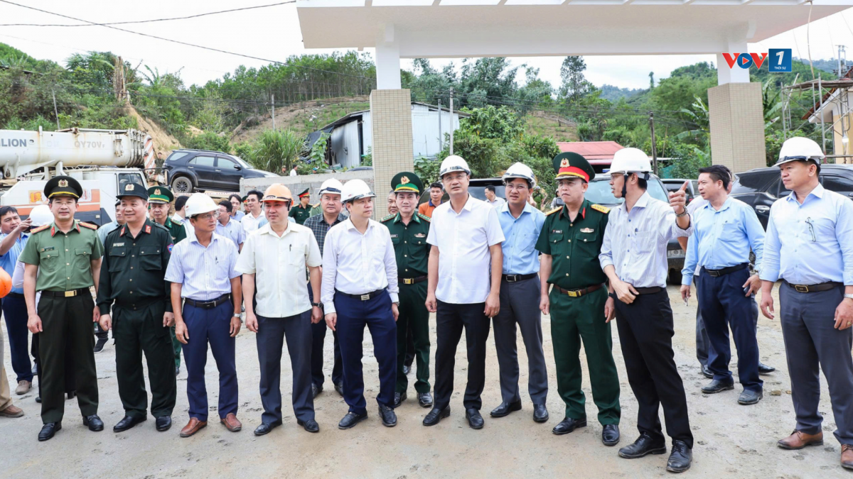 Lãnh đạo thành phố yêu cầu chủ đầu tư đẩy nhanh tiến độ thi công Trường Phổ thông nội trú liên cấp Tiểu học - THCS Đắc Pring