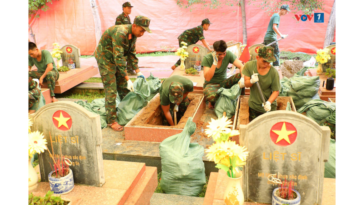 Các cán bộ, chiến sĩ tại Điện Biên đang thực hiện nhiệm vụ bằng “mệnh lệnh từ trái tim”.