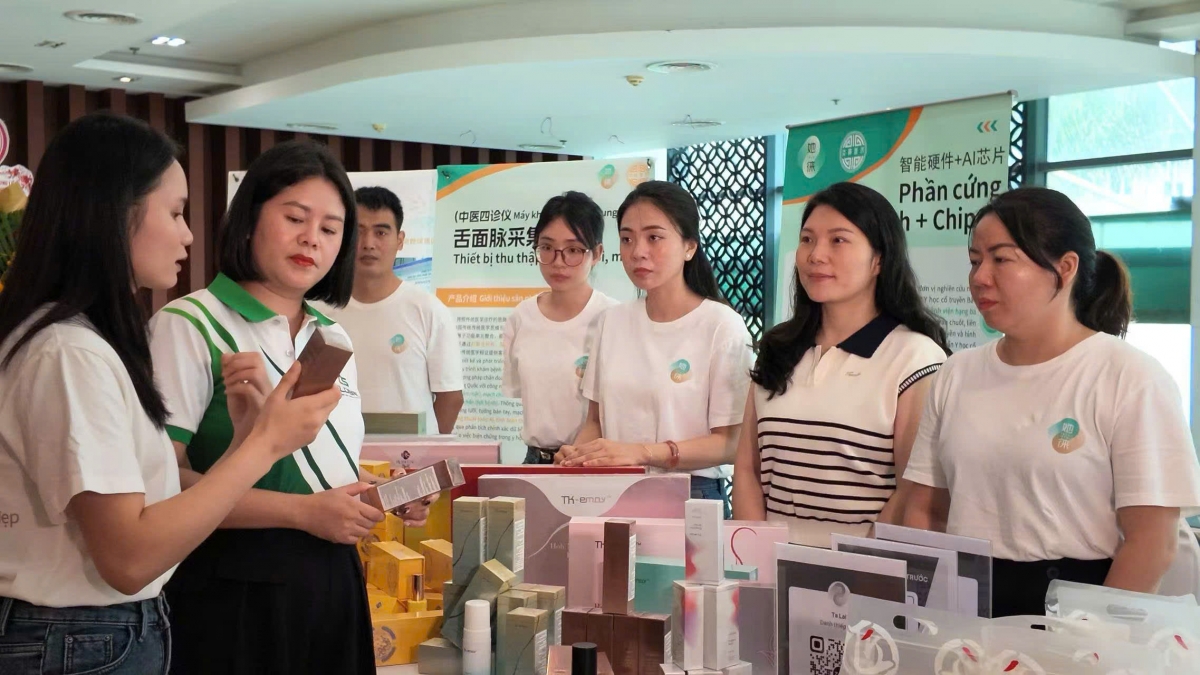 Tập đoàn Talai thành công xây dựng tại Việt Nam một nền tảng chăm sóc sức khỏe tích hợp y học cổ truyền Trung Hoa.