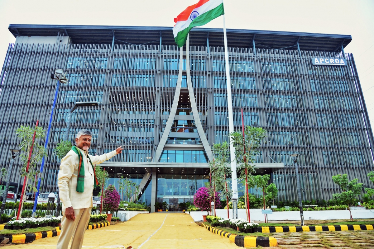Thủ hiến bang Andhra Pradesh, ông N. Chandrababu Naidu khánh thành Văn phòng CRDA tại Amaravati. Ảnh: ANI