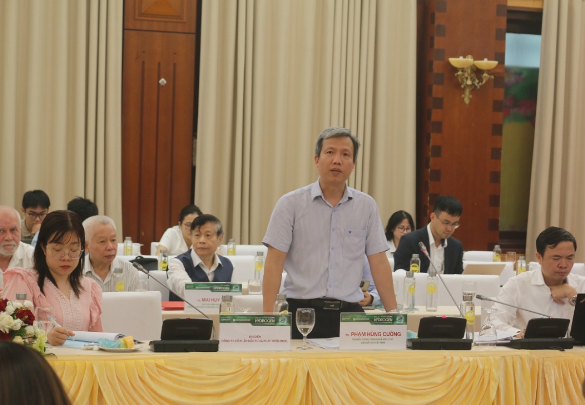 TS. Phạm Hùng Cường, Trưởng phòng công nghệ mới, CTAT, Viện Dầu Khí Việt Nam phát biểu tại diễn đàn.