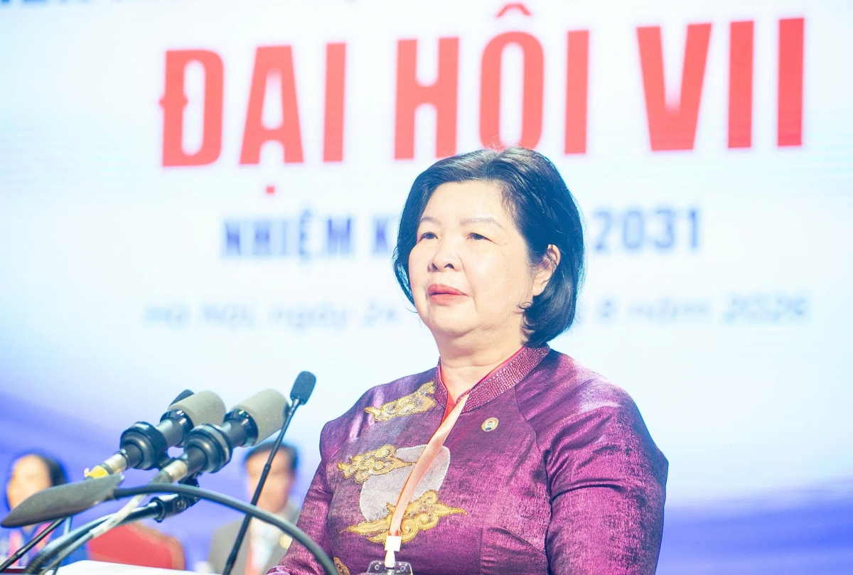 Bà Cao Xuân Thu Vân - Chủ tịch Liên minh HTX Việt Nam nhiệm kỳ 2026 - 2031 khẳng định, Ban Chấp Liên minh HTX Việt Nam khoá 7 sẽ đoàn kết, đồng hành cùng các HTX thành viên tự tin phát triển trong giai đoạn mới - Ảnh: Hữu Hưng