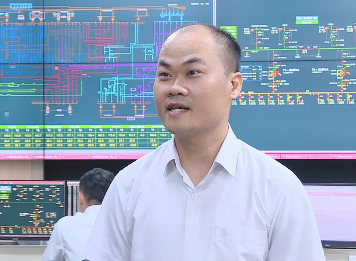 Trưởng phòng kỹ thuật Công ty Điện lực Đà Nẵng Võ Văn Phương