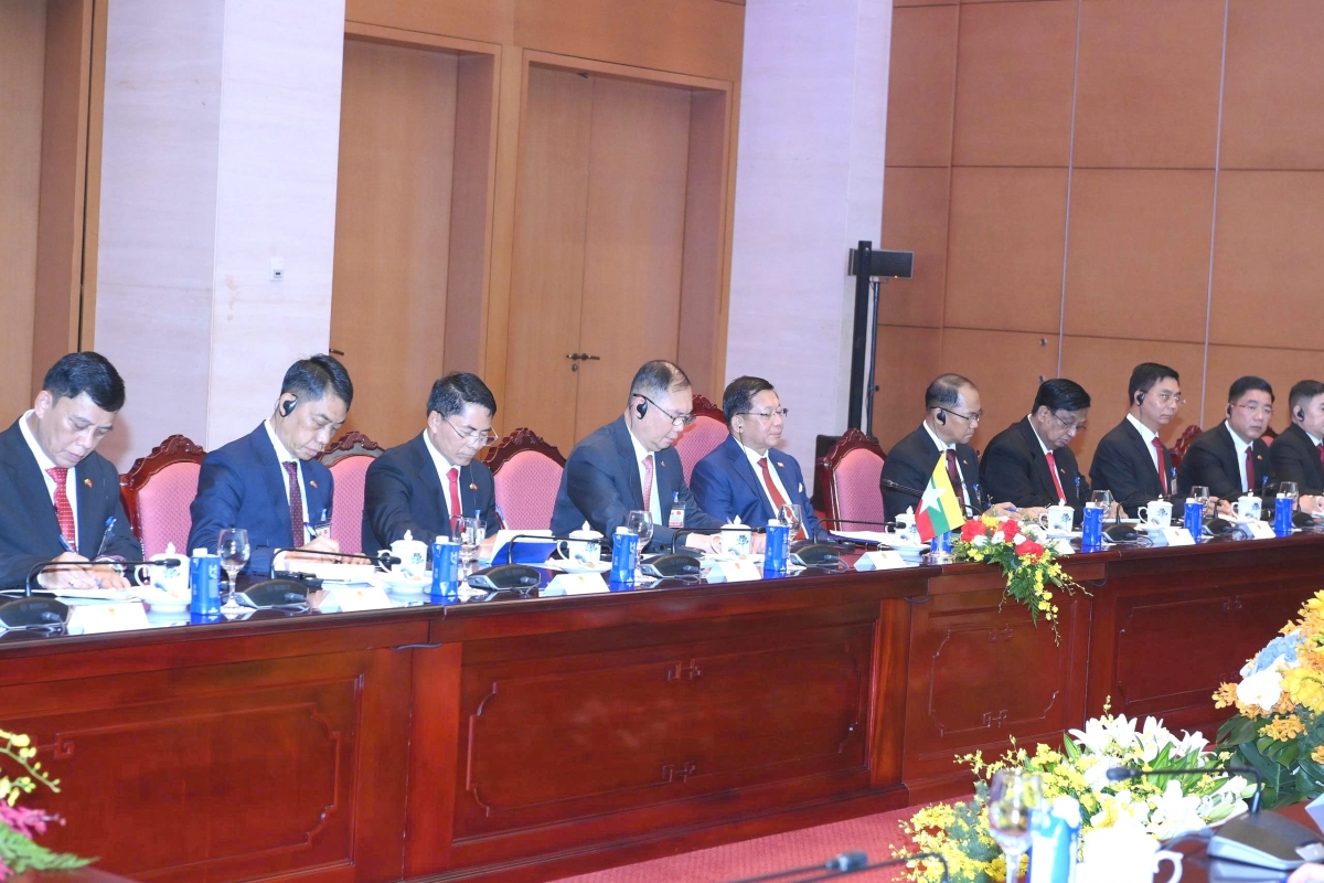 Tổng thống Myanmar Min Aung Hlaing phát biểu tại hội đàm