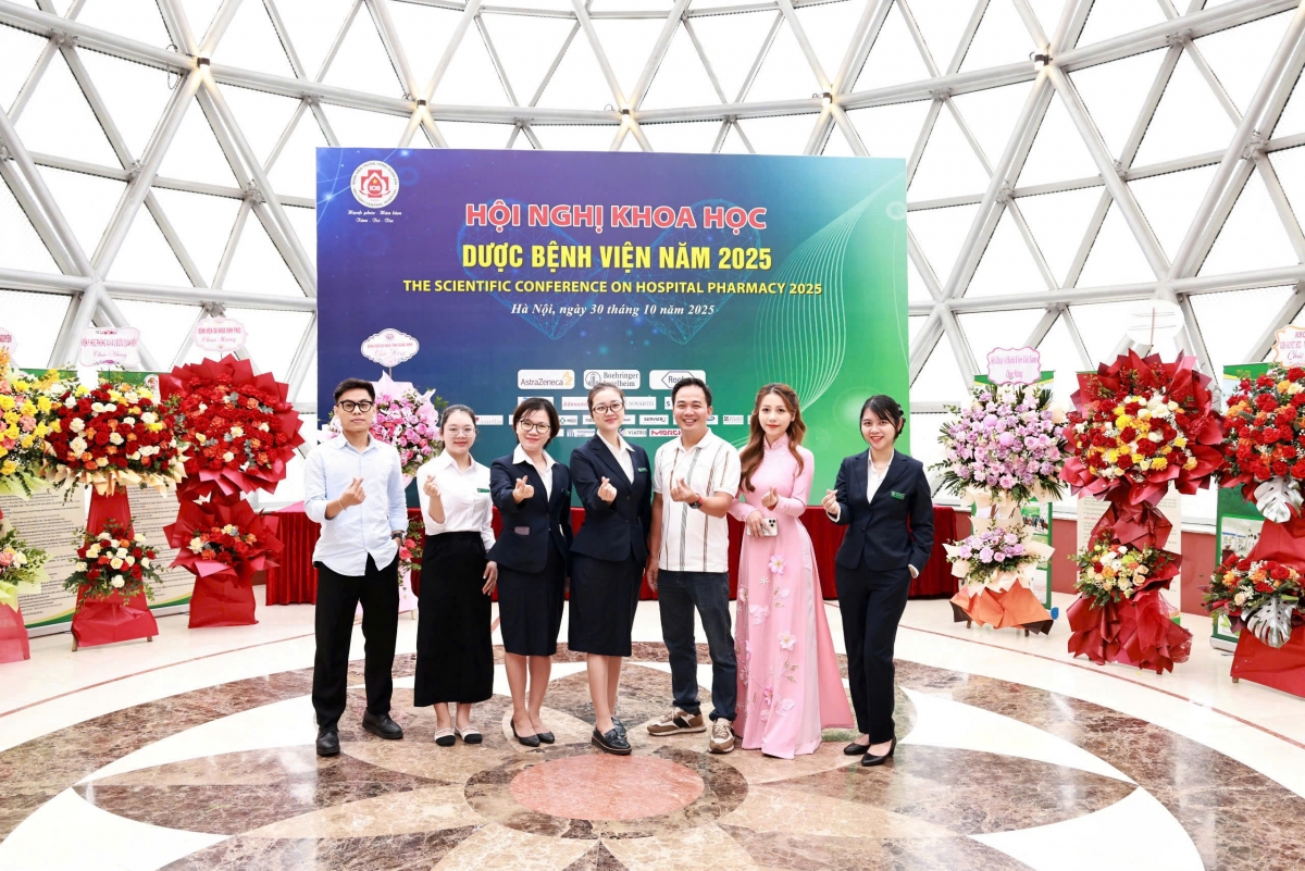 Đội ngũ chuyên viên truyền thông Bệnh viện Trung ương Quân đội 108