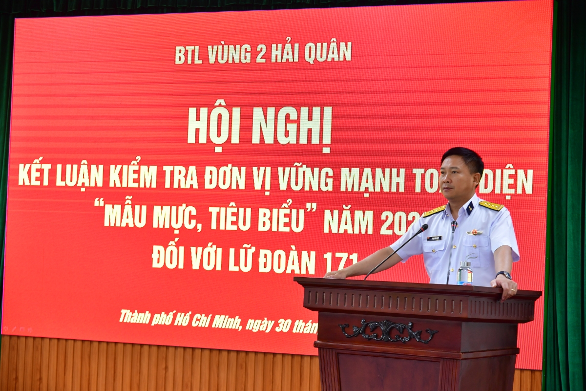 Đại tá Phạm Văn Sơn, Phó Tư lệnh, Tham mưu trưởng Vùng kết luận kiểm tra