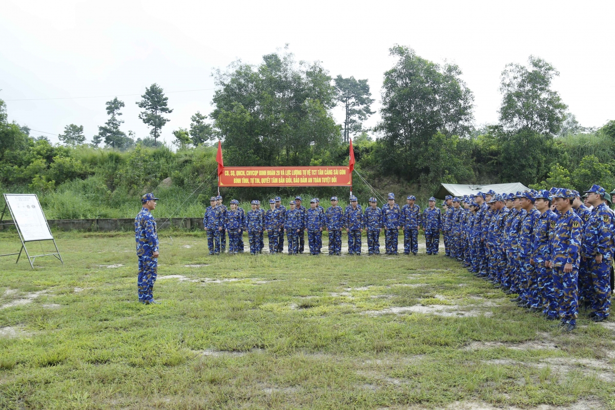 Quán triệt nội quy trường bắn