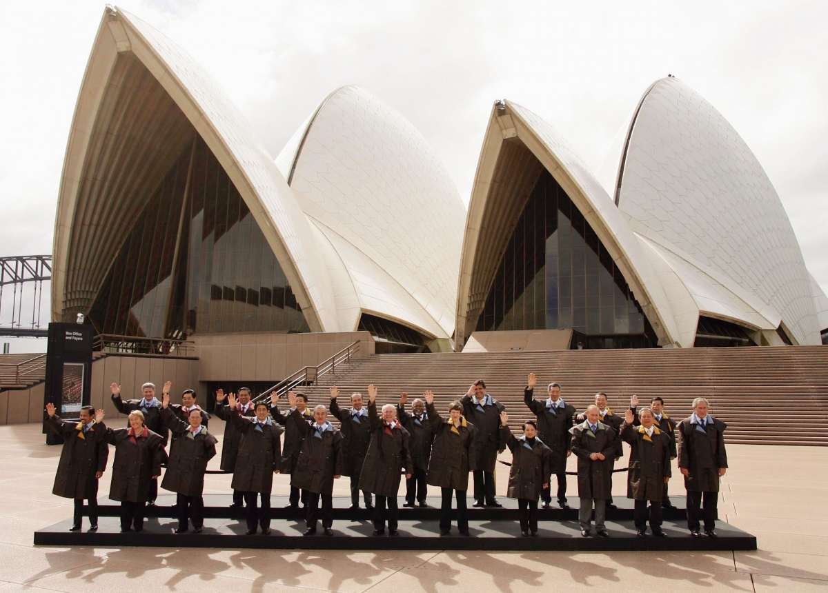 Đại diện các quốc gia thành viên chụp ảnh lưu niệm tại APEC 2007, Australia. Ảnh: APEC.org