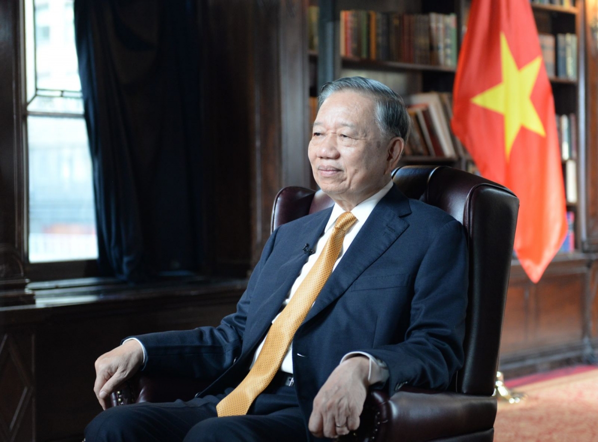 Tổng Bí thư, Chủ tịch nước Tô Lâm trả lời phỏng vấn kênh truyền hình Bloomberg TV (Ảnh: Bloomberg)