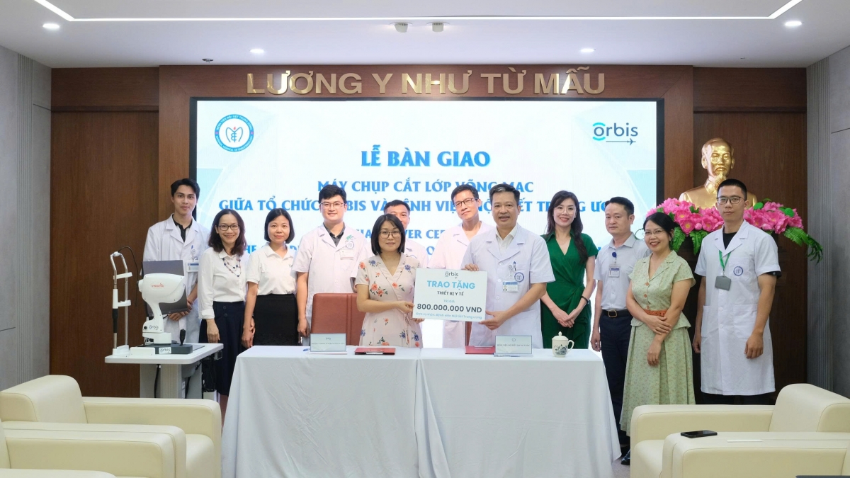 Hợp tác để chăm sóc, phục vụ người bệnh mắc các bệnh lý võng mạc 
