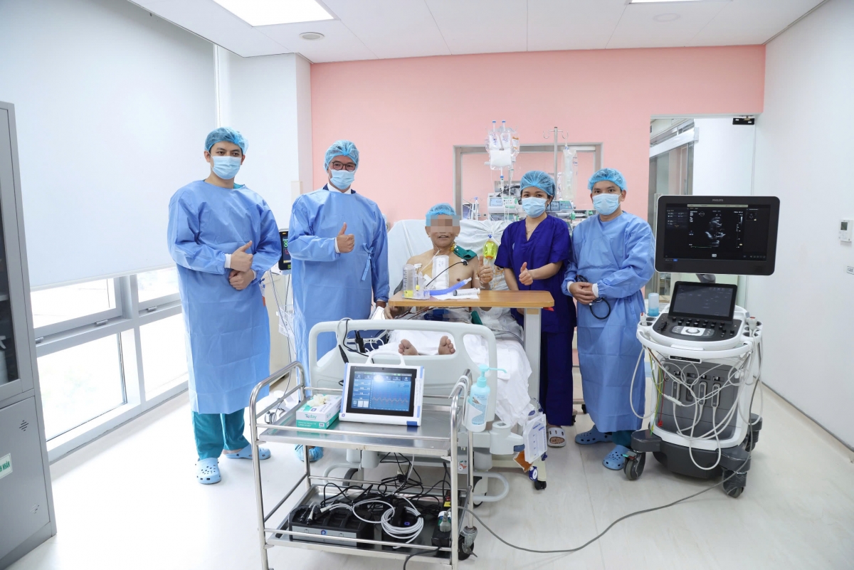 Người bệnh bình phục sau ca cấy ghép CorHeart 6 