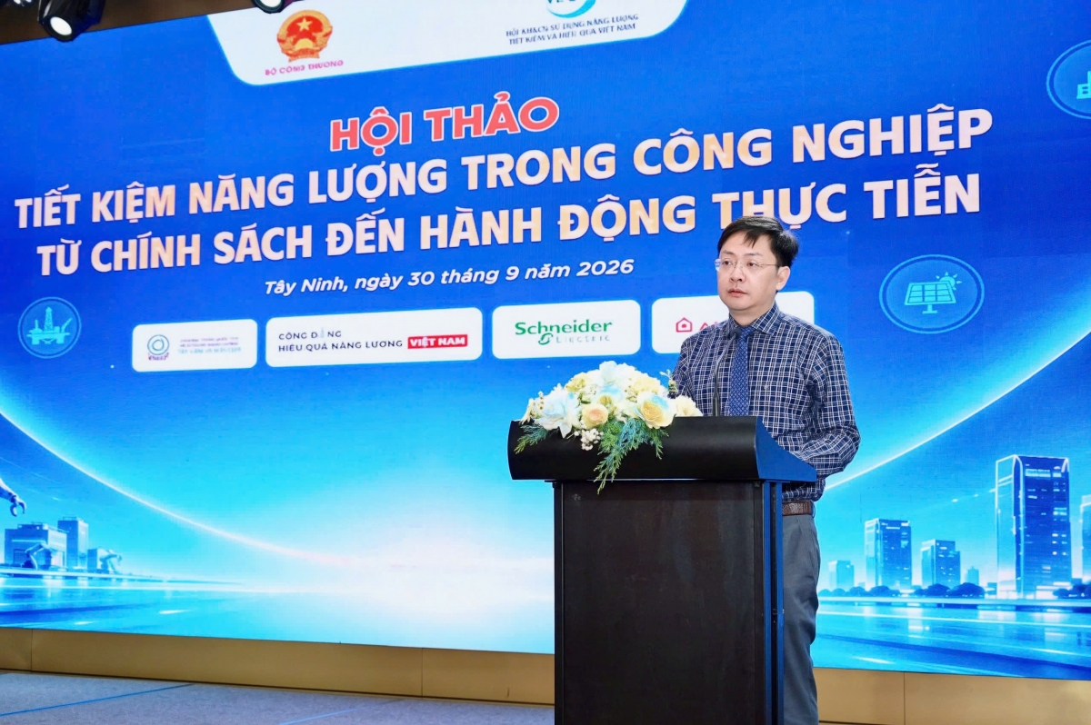 Phó Cục trưởng Cục Năng lượng - Dầu khí Đặng Hải Dũng phát biểu khai mạc hội thảo tại tỉnh Tây Ninh ngày 30/9/2026