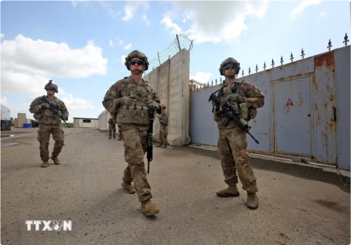 Binh sỹ Mỹ gác tại căn cứ không quân K1 ở tỉnh Kirkuk, miền Bắc Iraq. (Ảnh minh họa: France 24/TTXVN)
