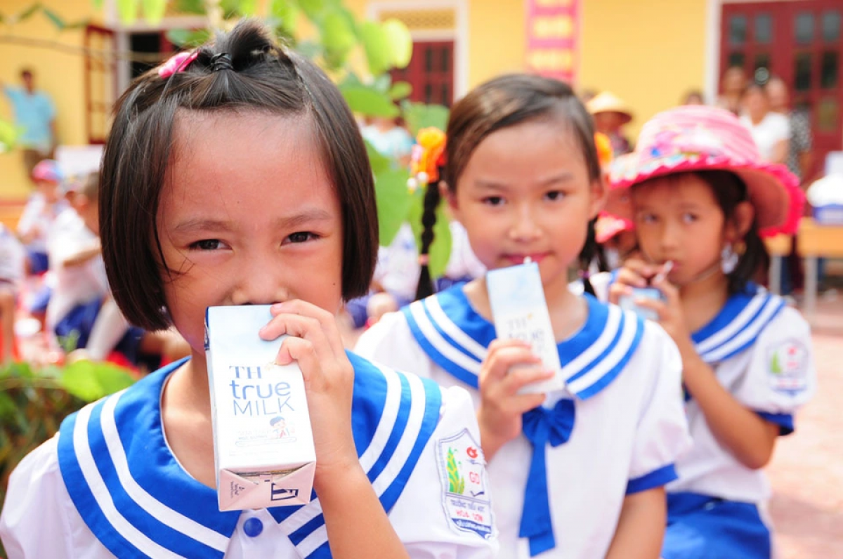 Chương trình Quốc gia Sữa học đường cải thiện tình trạng dinh dưỡng, góp phần nâng cao tầm vóc và thể lực học sinh mẫu giáo, tiểu học.
