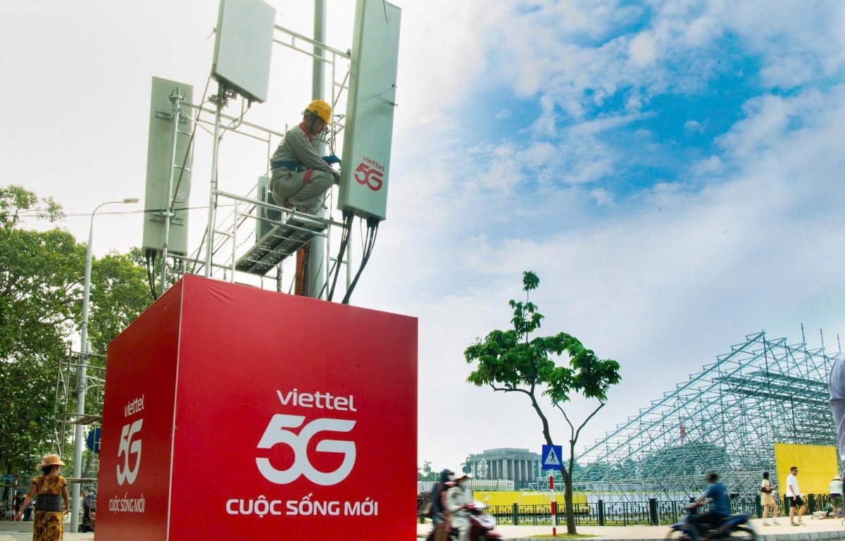 Viettel triển khai đồng bộ các phương án hỗ trợ trước, trong và sau thời điểm tắt sóng 2G cho khách hàng.