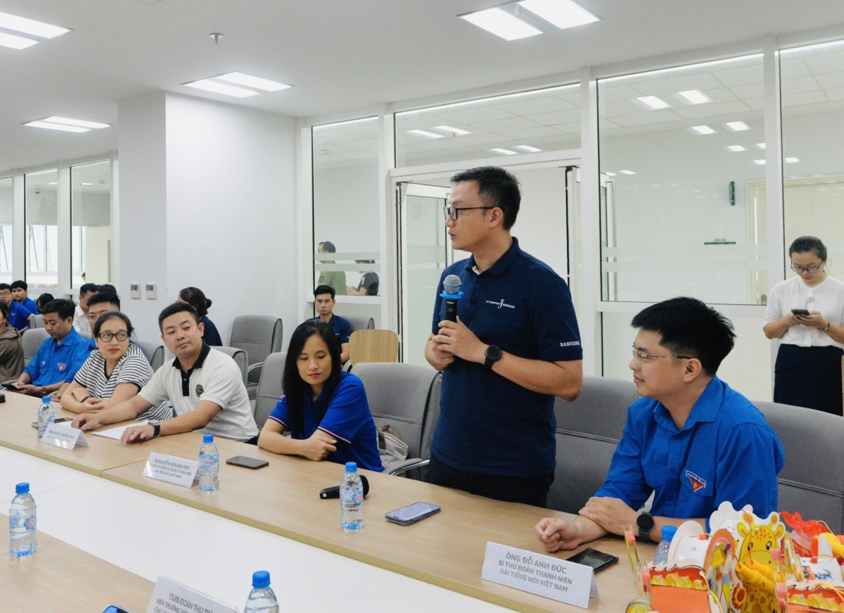 Ông Nguyễn Đức Hà, Chủ tịch Công ty TNHH Thiết bị và Công nghệ thú y Việt Nam, chia sẻ tại chương trình trao quà cho bệnh nhi Bệnh viện Bạch Mai cơ sở Ninh Bình.