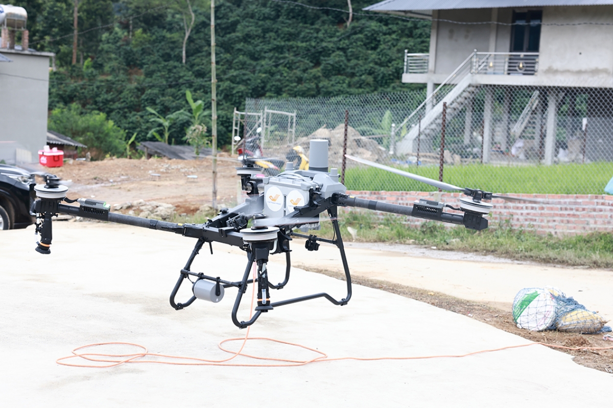Vietnam Post vận chuyển nông sản  bằng UAV