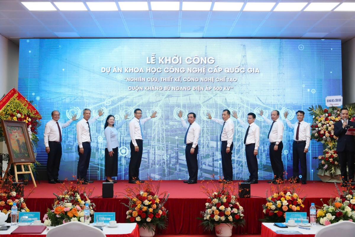 Dự án “Nghiên cứu, thiết kế, công nghệ chế tạo cuộn kháng bù ngang điện áp 500 kV” có quy mô nghiên cứu, thiết kế và chế tạo một cuộn kháng bù ngang 500kV, công suất 120MVAr với các thông số đáp ứng tiêu chuẩn IEC 60076.