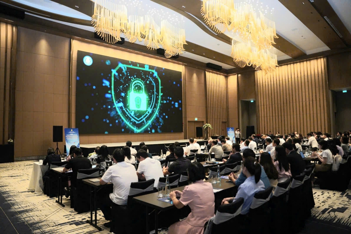 Trước sức ép cạnh tranh và những biến động của thương mại quốc tế, công tác phòng vệ thương mại cần chuyển mạnh từ ứng phó sang chủ động, từ xử lý từng vụ việc sang quản trị rủi ro.
