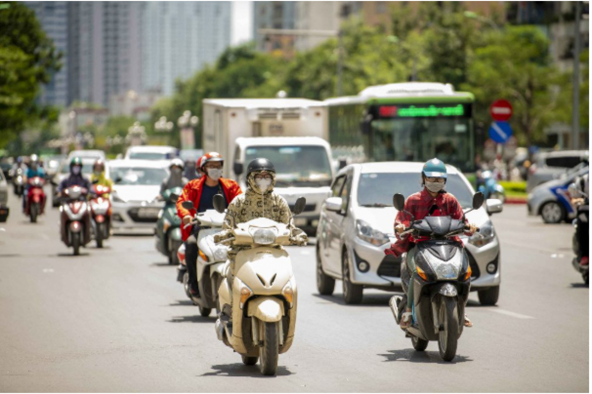 Hà Nội ngày nắng, đêm không mưa