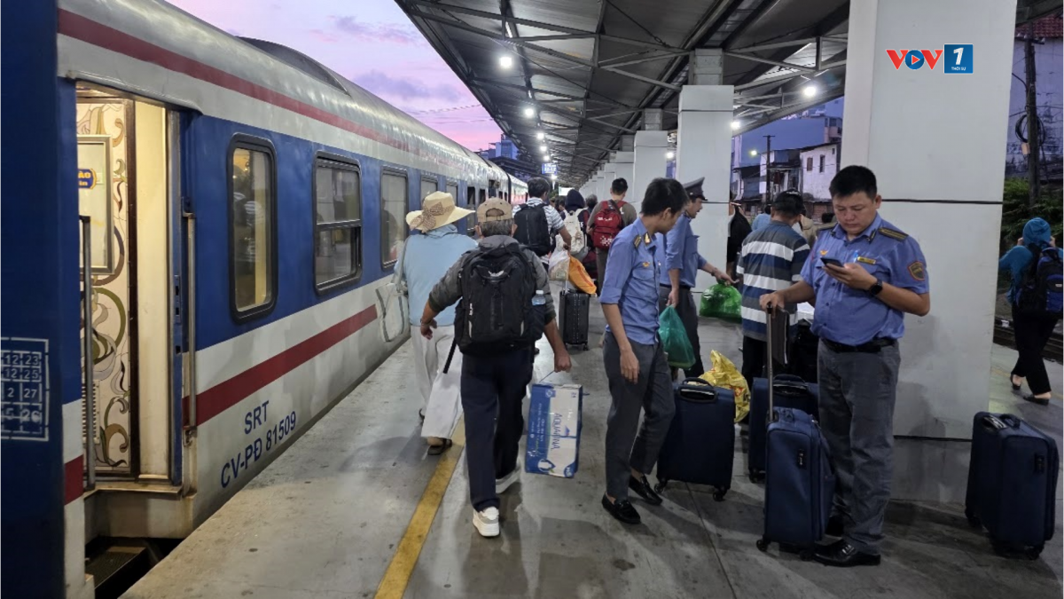 Ngành đường sắt bắt đầu mở bán vé tàu Tết Nguyên đán 2027 từ ngày mai