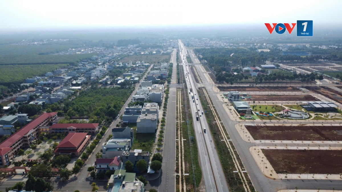 Giải bài toán ùn tắc, Đồng Nai đang mở rộng mạng lưới giao thông