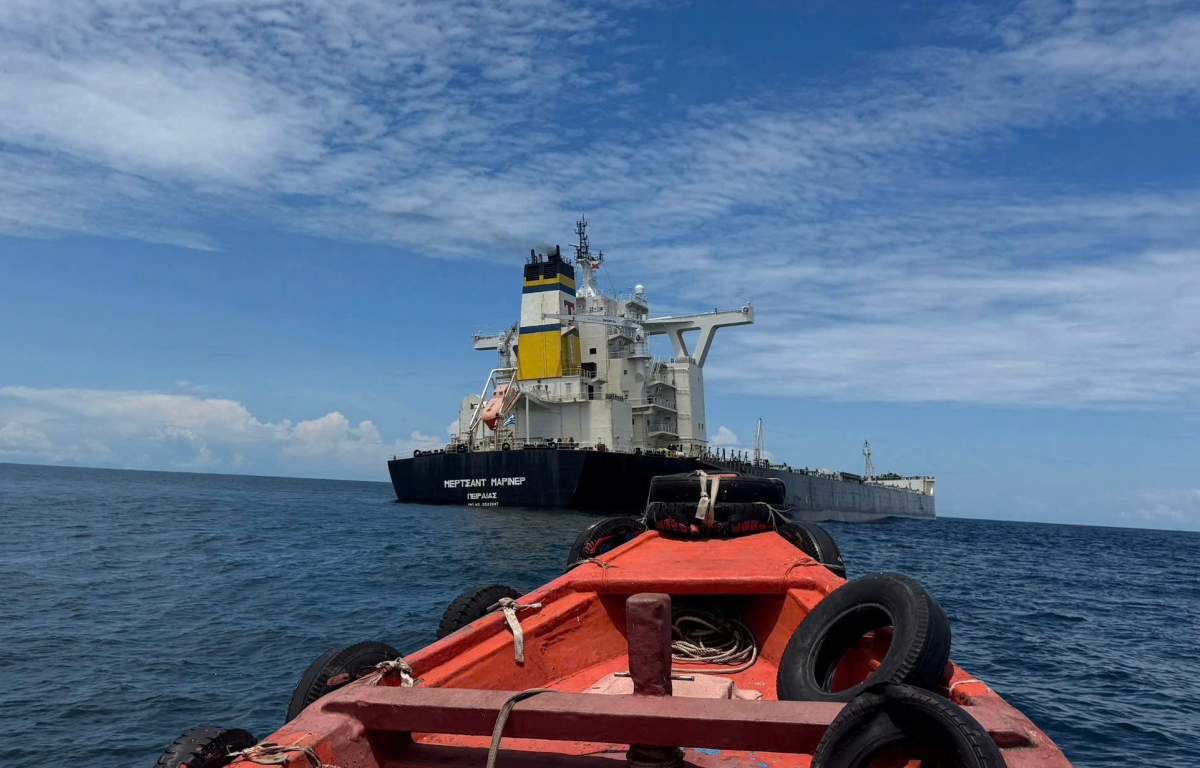 Tàu Merchant Mariner gặp sự cố. Ảnh Biên phòng Quảng Ngãi