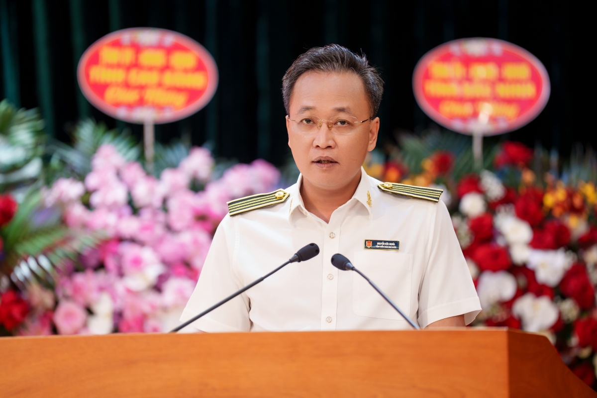 Ảnh: Tổng Kiểm toán nhà nước Nguyễn Hữu Nghĩa phát biểu tại Hội nghị.
