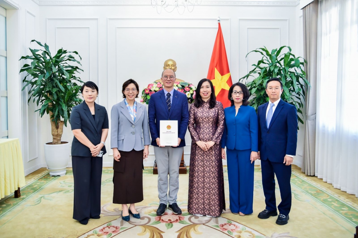 KBS là cơ quan báo chí Hàn Quốc thứ 5 có văn phòng thường trú tại Việt Nam