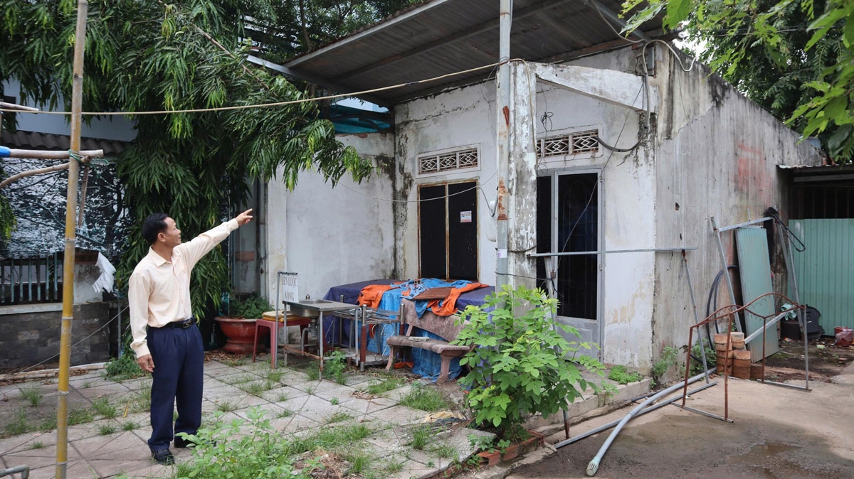 Một gia đình sẵn sàng nhường đất cho dự án mở rộng đường đường Hải Thượng Lãn Ông ở phường Đồng Xoài.