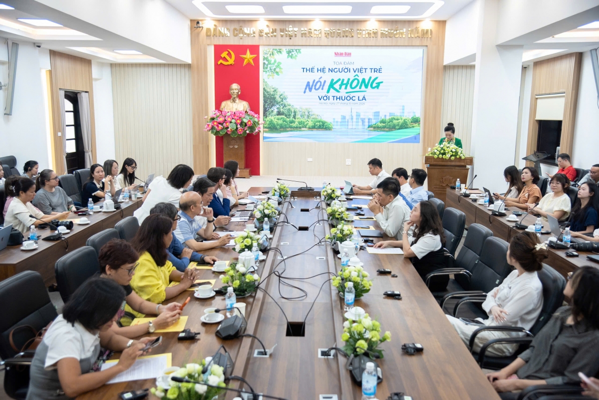 Tọa đàm “Thế hệ người Việt trẻ nói không với thuốc lá”diễn ra tại trụ sở Báo Nhân dân- Ảnh Duy Minh