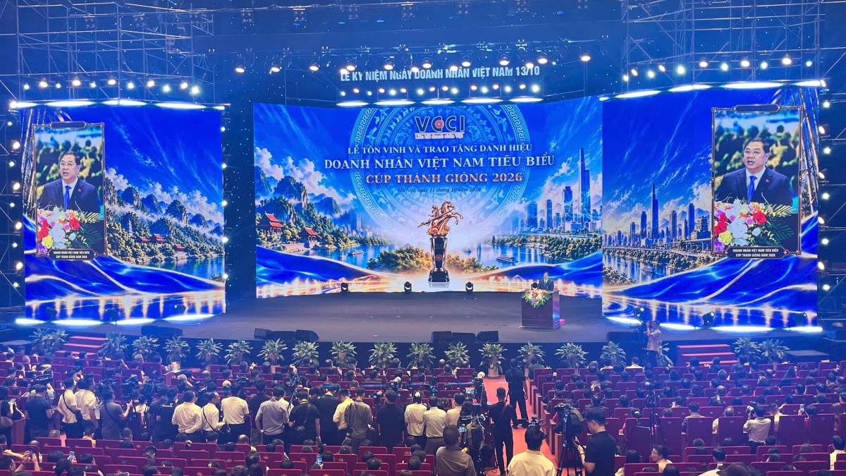(Toàn cảnh sự kiện)