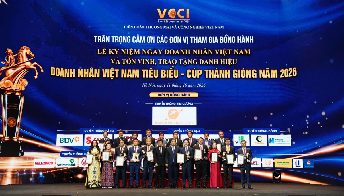 (Vinh danh Doanh nhân tiêu biểu - Cúp Thánh Gióng năm 2026. Ảnh BTC)