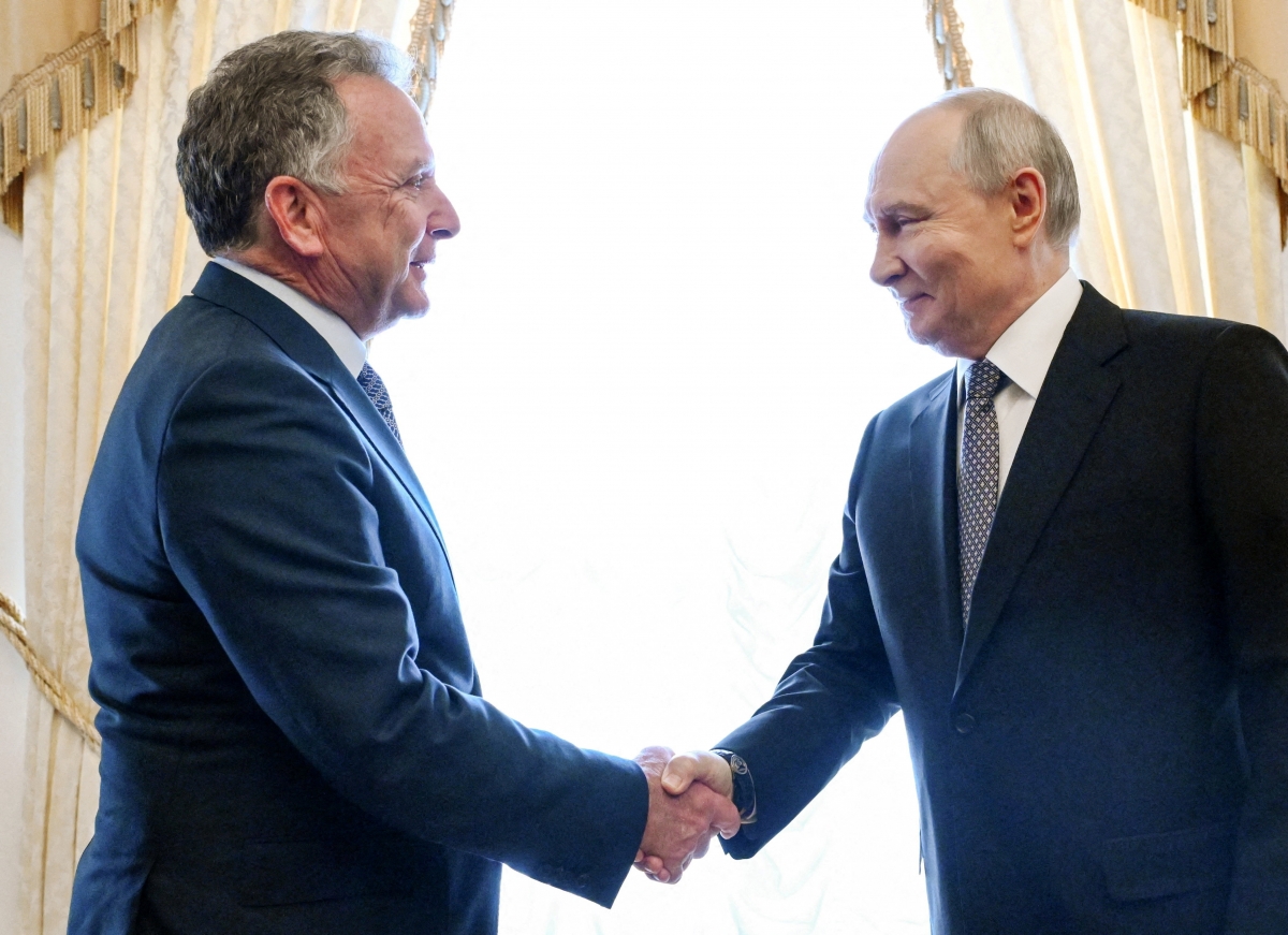 Tổng thống Nga Putin và đặc phái viên Mỹ Witkoff gặp nhau tại St Petersburg (Nguồn ảnh: Reuters)