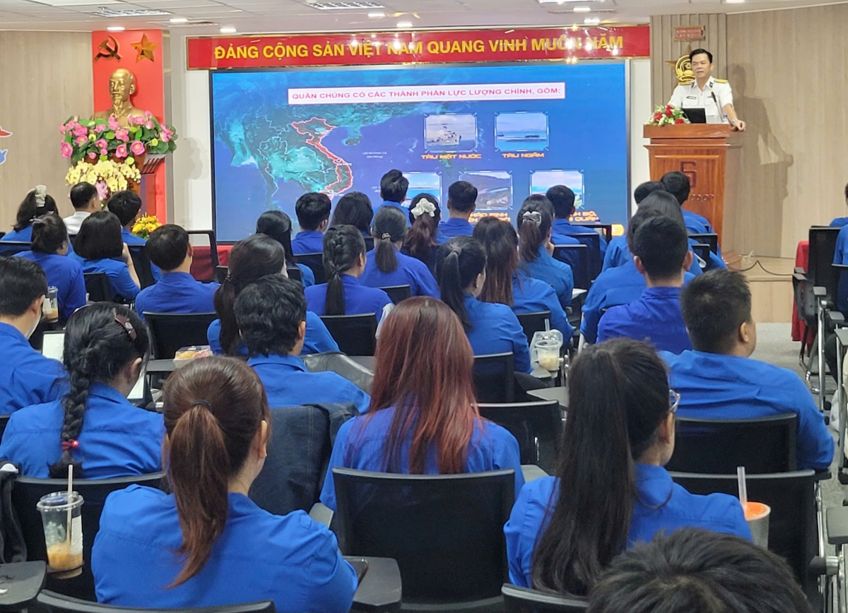 Quang cảnh buổi tuyên truyền