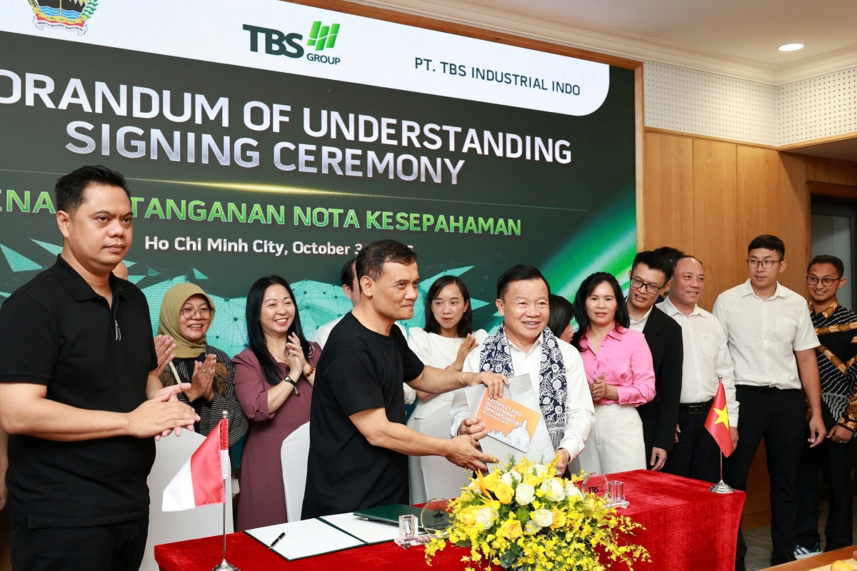Lãnh đạo tỉnh Trung Java, Indonesia thăm và làm việc tại TBS Group tại TP.HCM