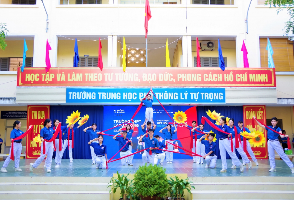 Một tiết mục văn nghệ tại chương trình