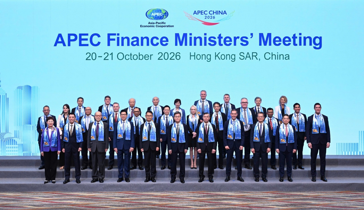 Bộ trưởng Tài chính các nền kinh tế APEC chụp ảnh lưu niệm
