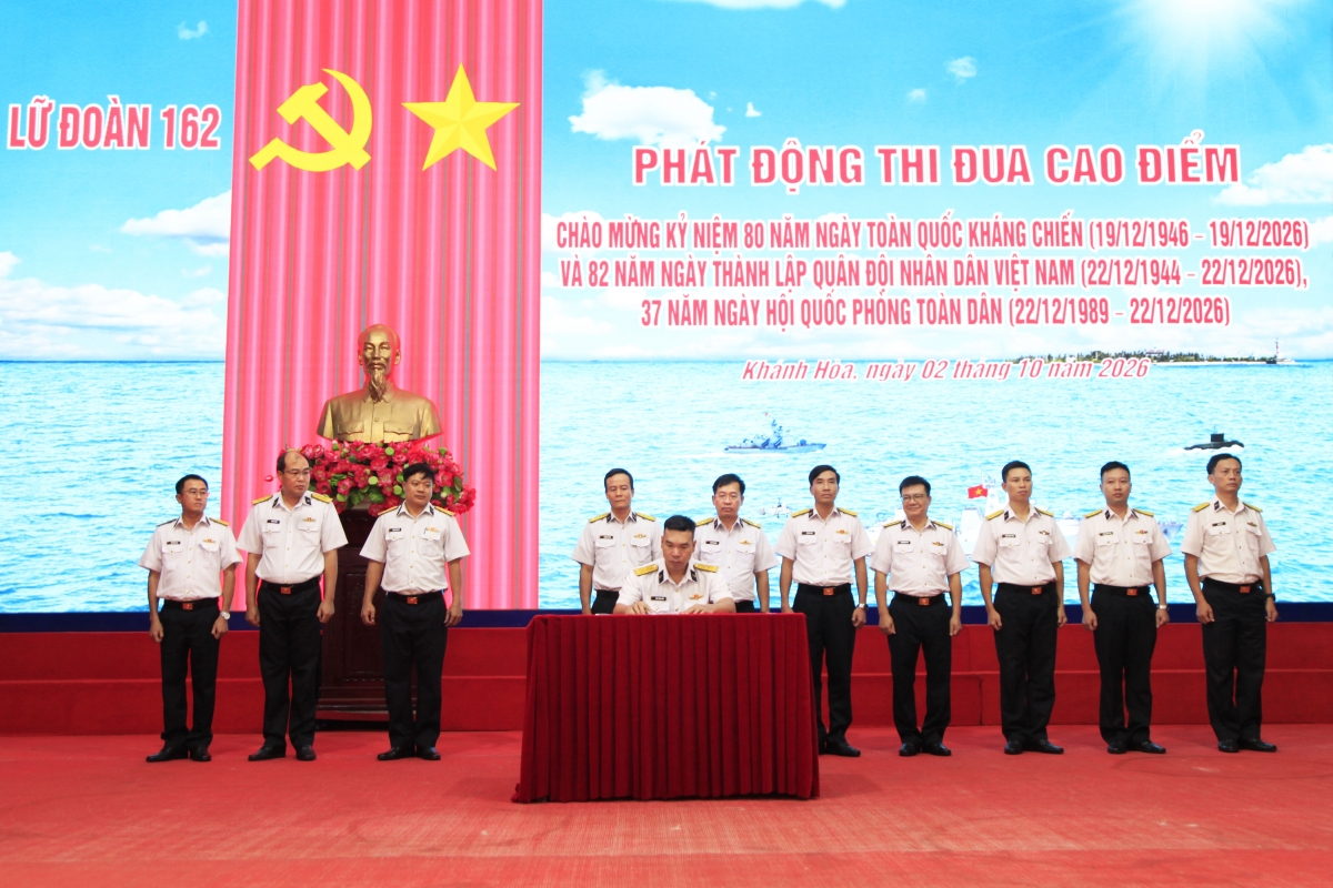 Các cơ quan, đơn vị ký kết giao ước thi đua