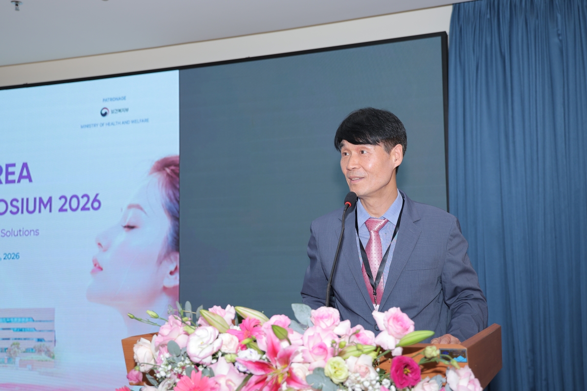 Ông Jeong YoungHun - Giám đốc điều hành phụ trách kế hoạch Viện Phát triển Công nghiệp Y tế Hàn Quốc