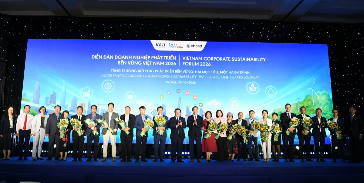 Tại diễn đàn, các doanh nghiệp tiêu biểu về phát triển bền vững nhấn mạnh, phát triển bền vững không chỉ xoay quanh việc tạo dựng một doanh nghiệp vững mạnh, mà còn góp phần kiến tạo một hệ sinh thái vững mạnh hơn trên hành trình này