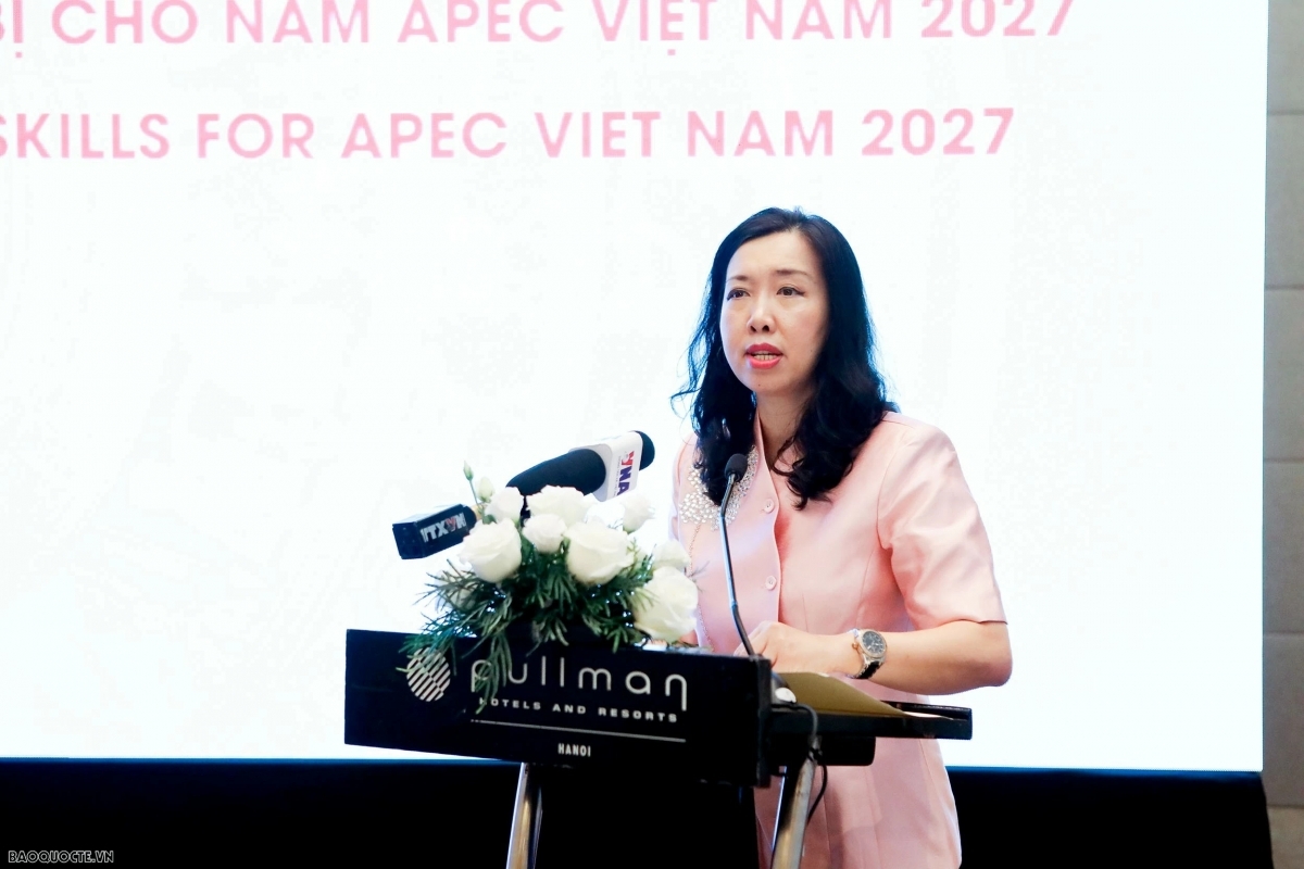 Bà Lê Thị Thu Hằng, Thứ trưởng Bộ Ngoại giao, Trưởng Tiểu ban Tuyên truyền và Văn hóa APEC 2027 cho biết năm APEC là cơ hội để Việt Nam quảng bá hình ảnh đất nước với bạn bè quốc tế. Ảnh: TTX