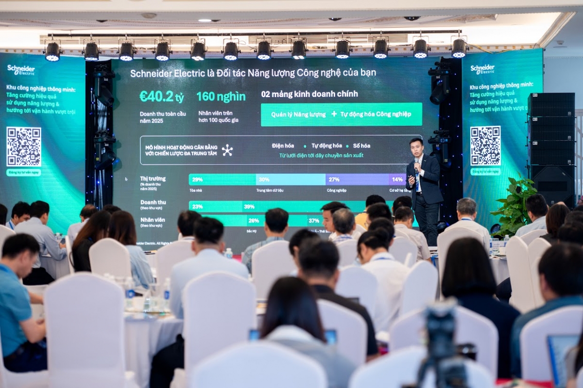 Chia sẻ từ đại diện Schneider Electric. Ảnh VNEEP3