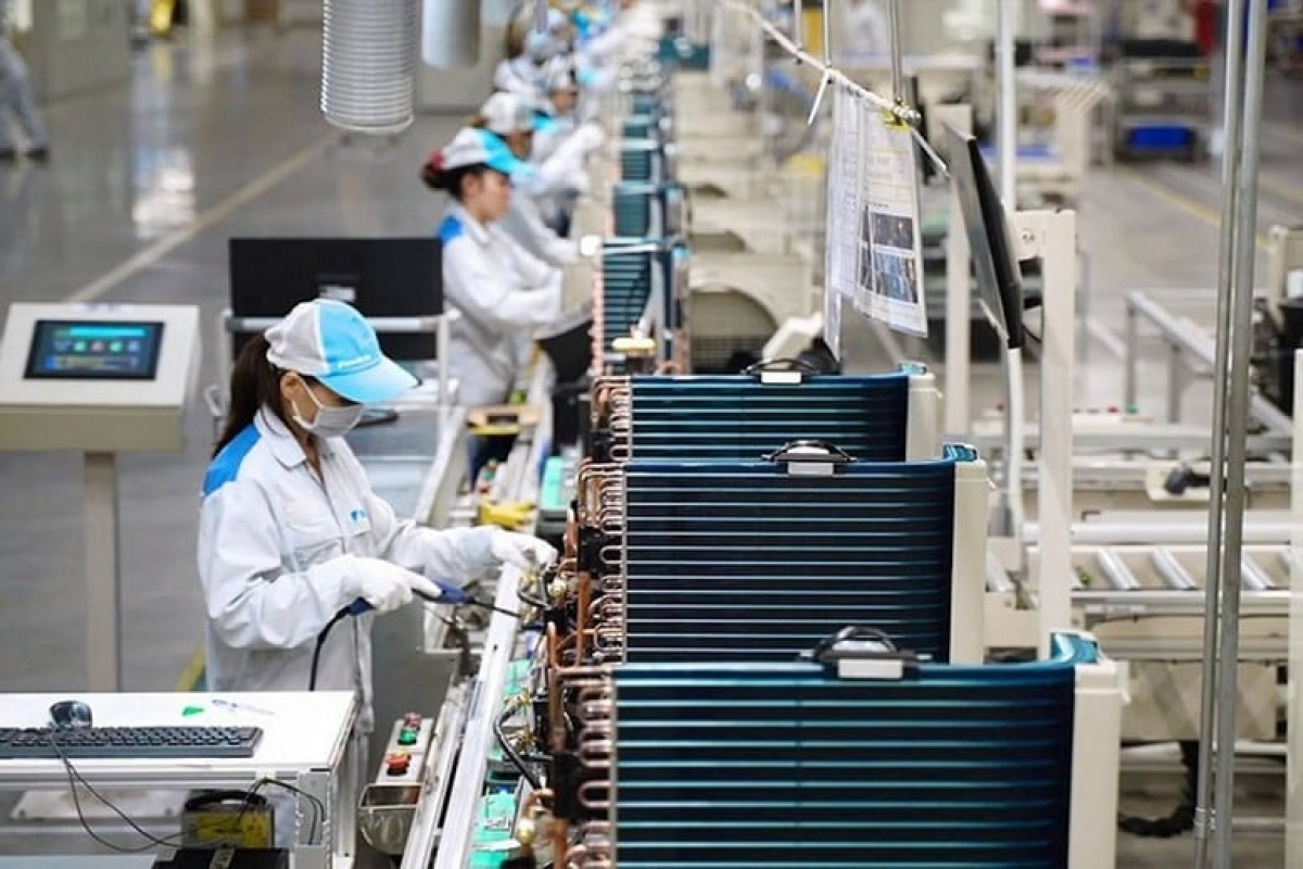 Trong 9 tháng năm 2026, tổng vốn FDI đăng ký trên địa bàn TP.HCM đạt hơn 17,2 tỷ USD, đạt hơn 156% kế hoạch năm.